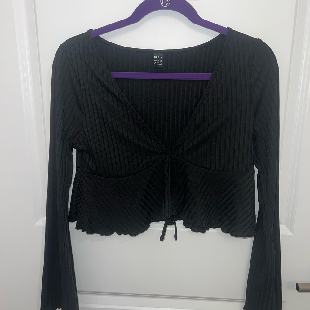 Black Ribbed Long Sleeve Crop Top